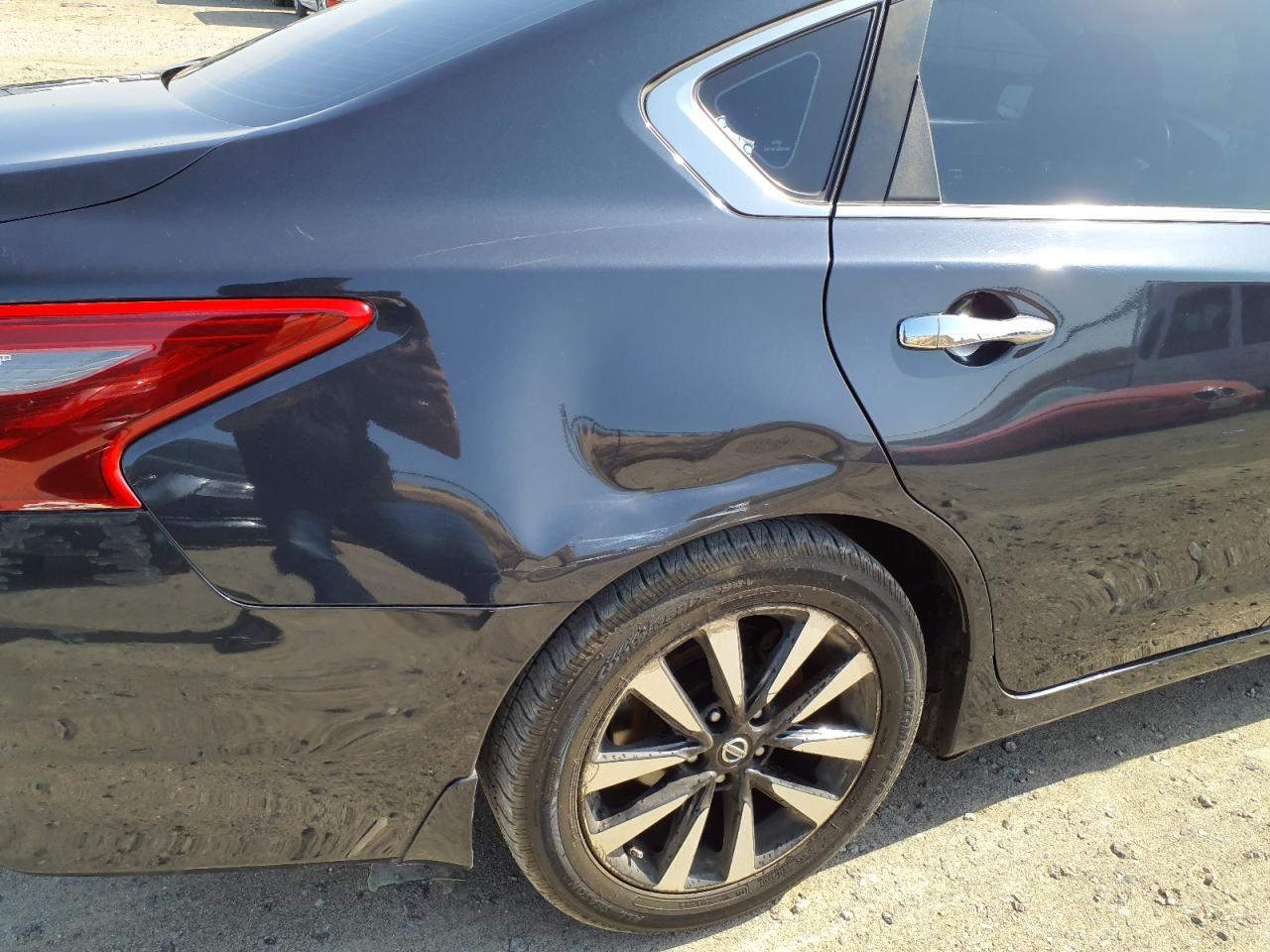 1N4AL3AP5JC170191 - 2018 Nissan Altima 2.5 - #46007745