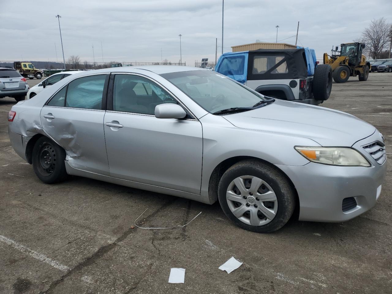 2011 Toyota Camry - Image 4