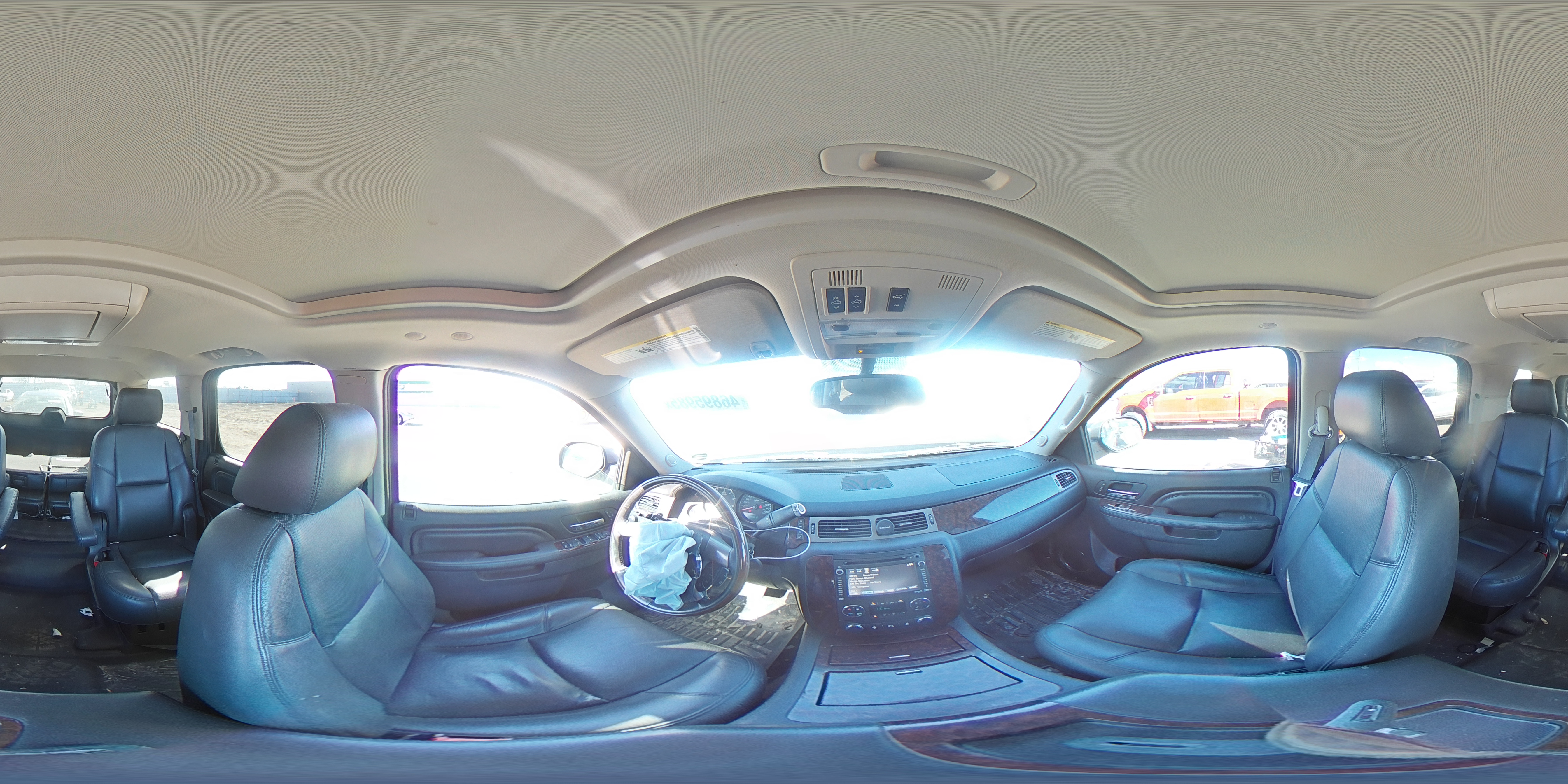 2013 GMC Yukon - Image 14