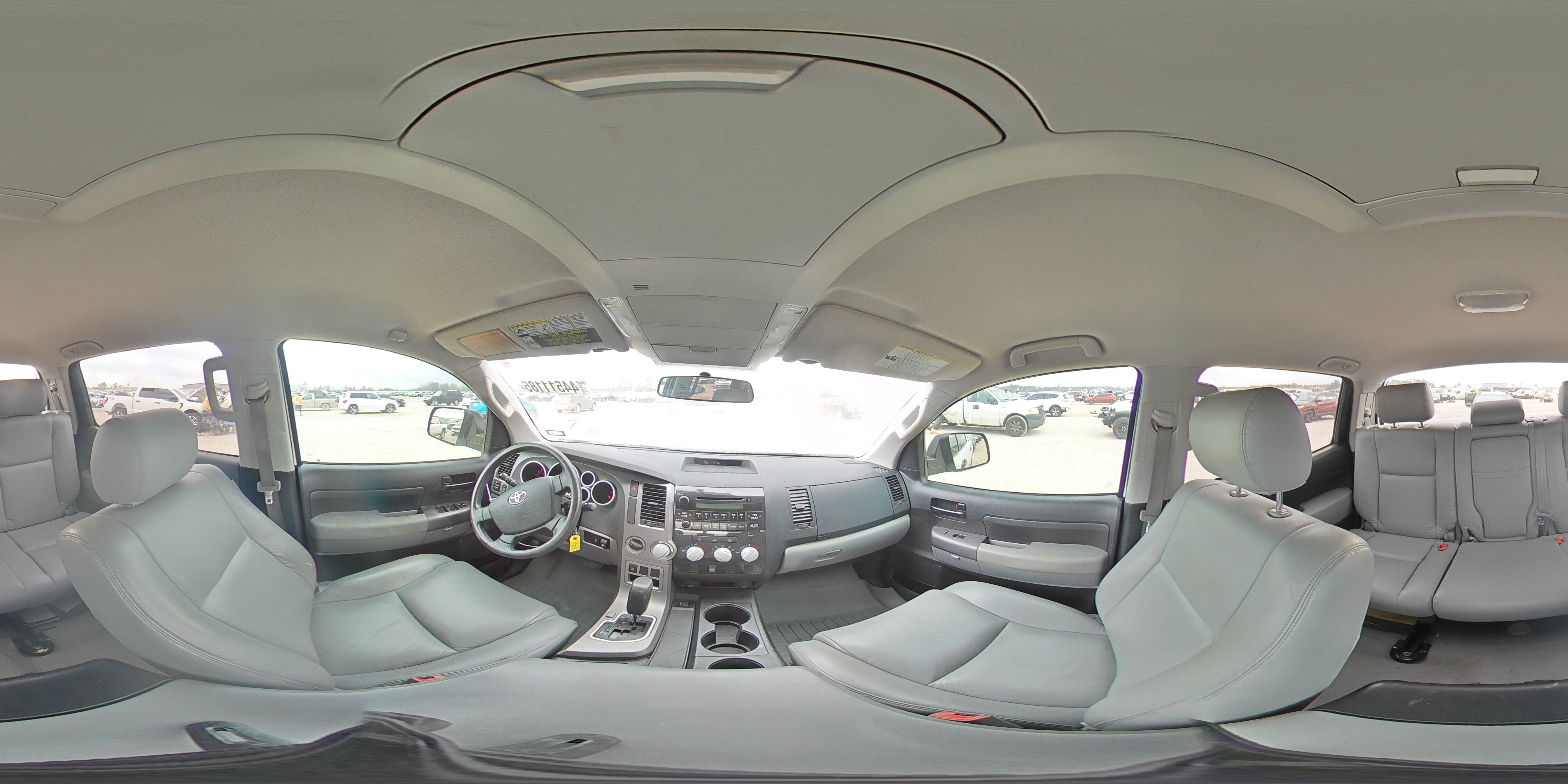 2011 Toyota Tundra - Image 13