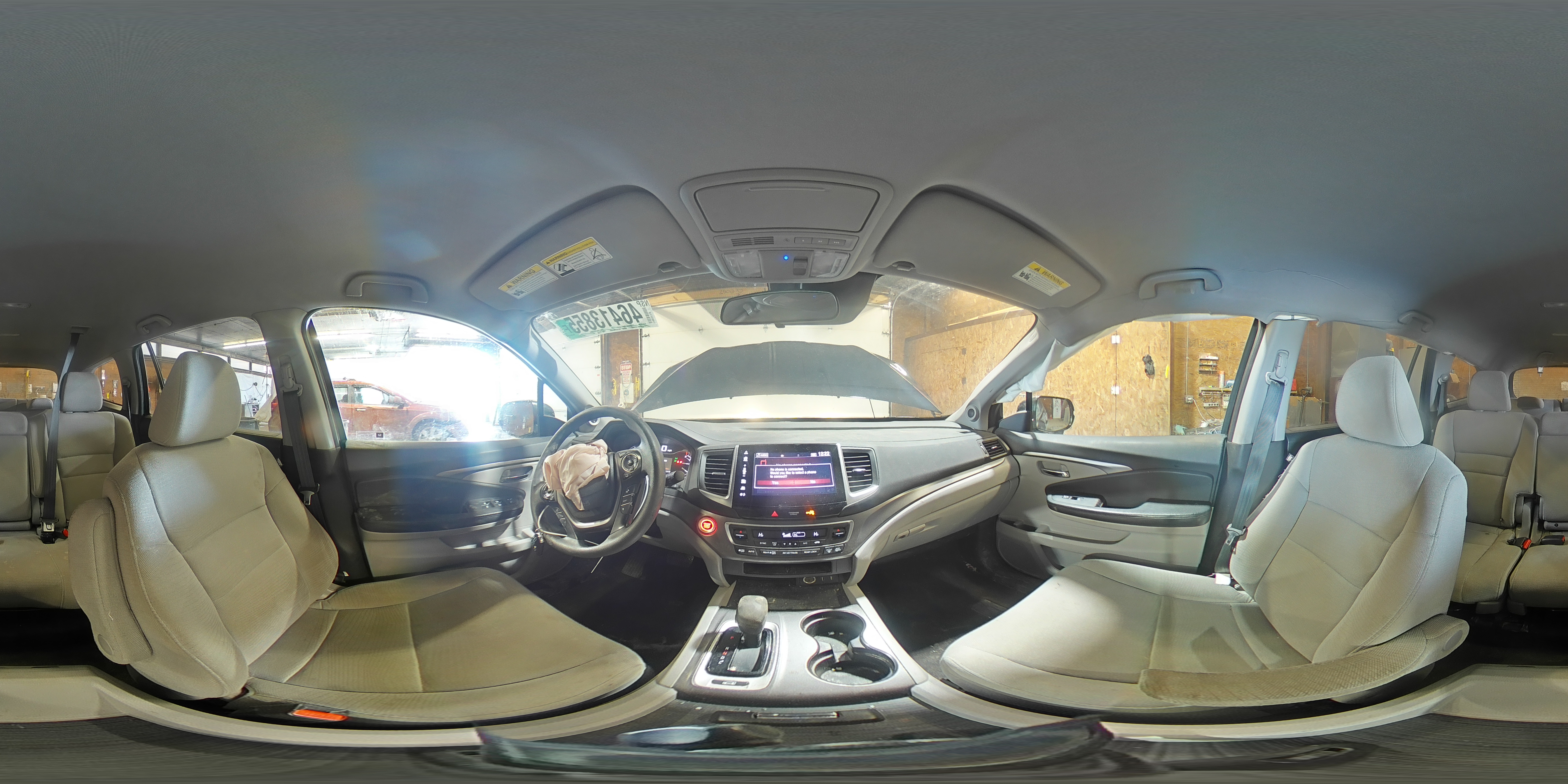 2017 Honda Pilot - Image 14