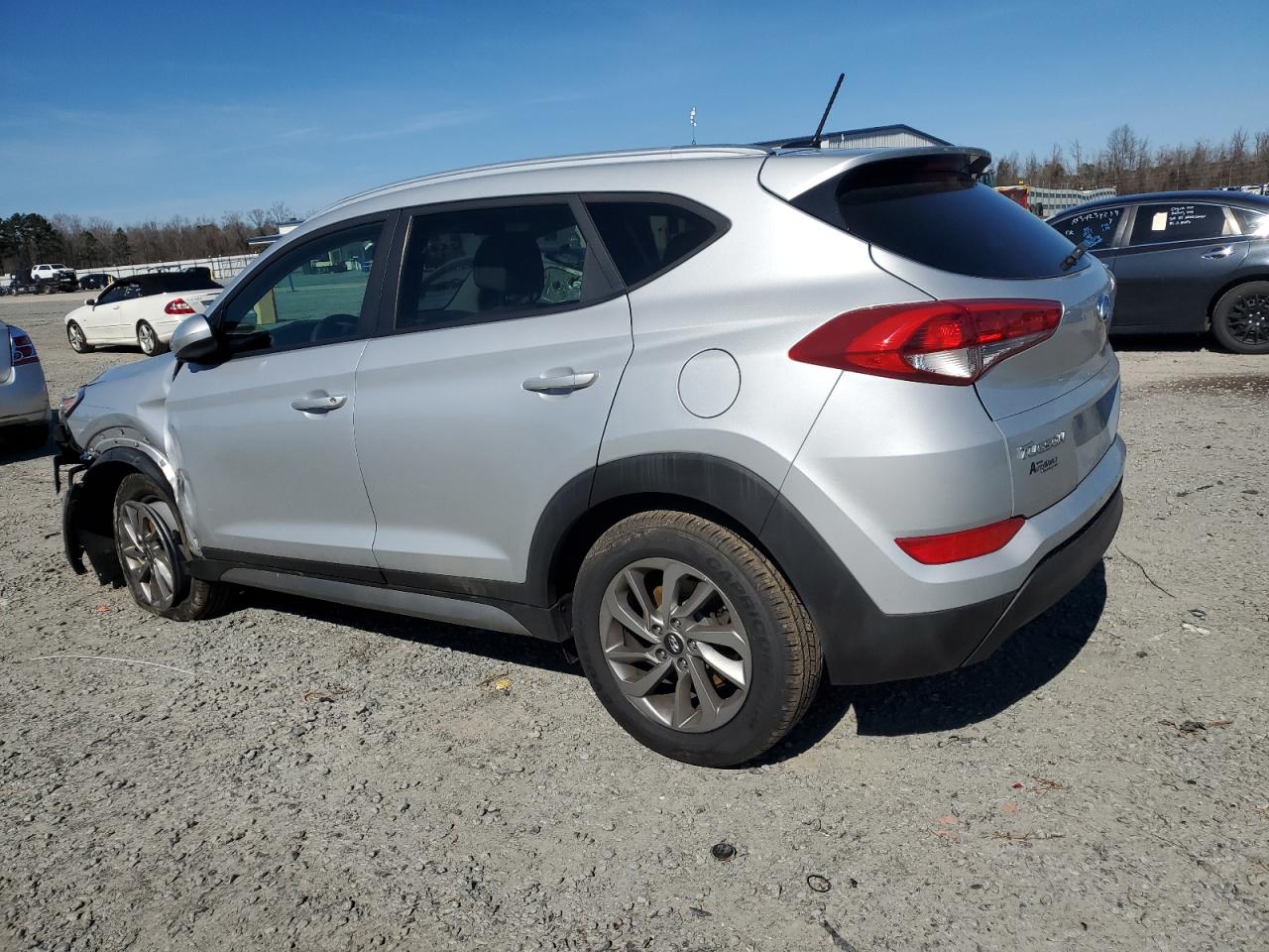 2017 Hyundai Tucson - Image 2