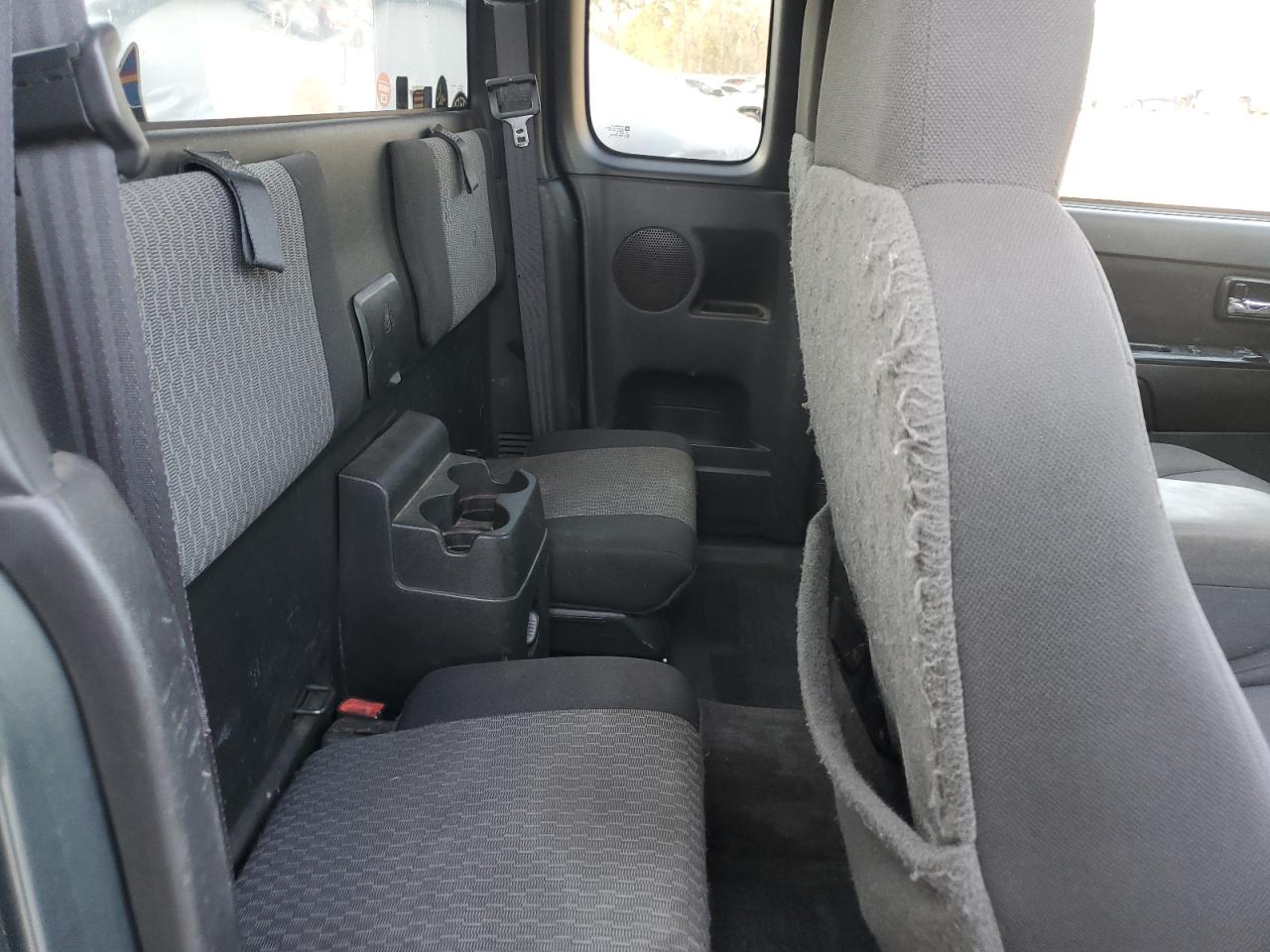 2010 Chevrolet Colorado - Image 10