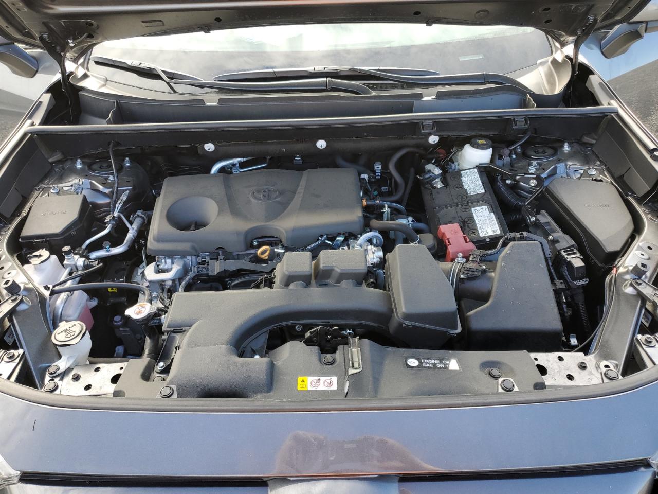 2023 Toyota RAV 4 - Image 13