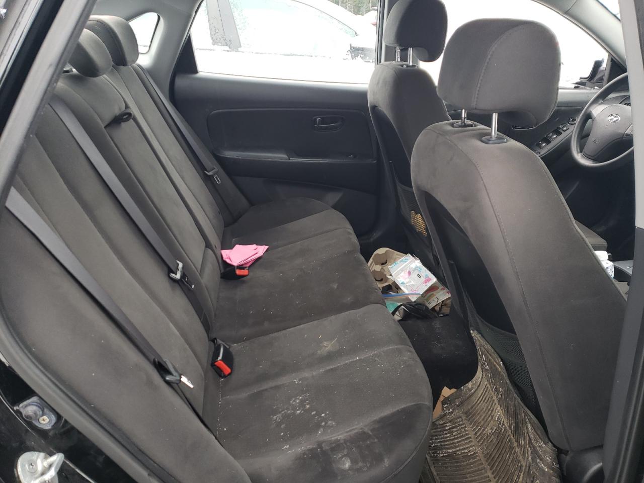 2009 Hyundai Elantra - Image 10