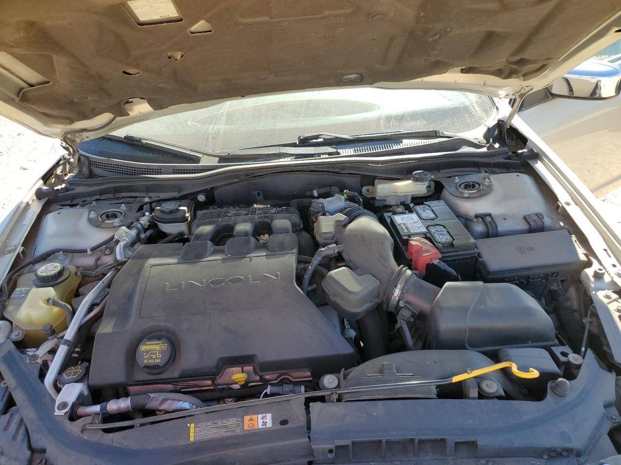 2009 Lincoln MKZ - Image 12