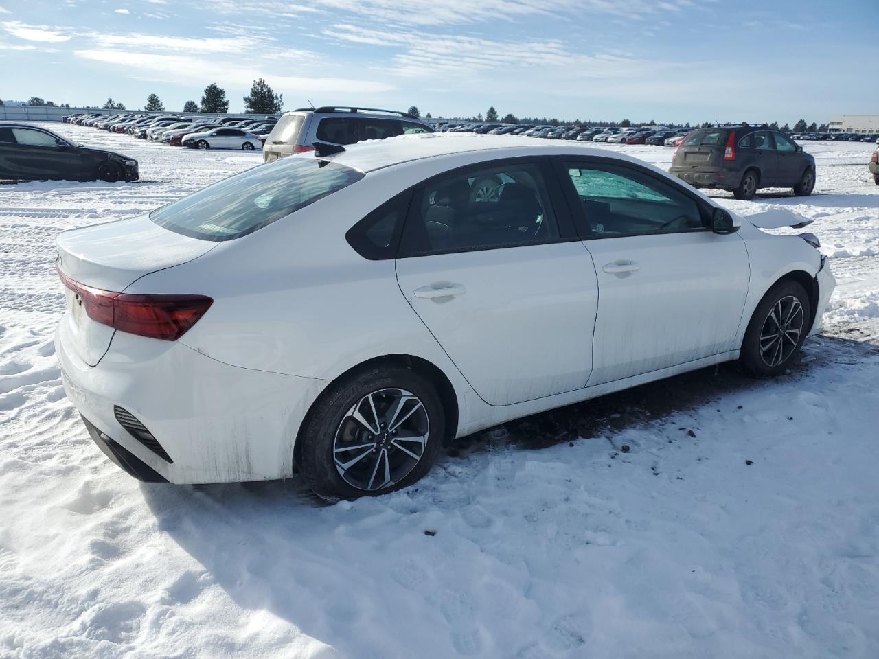 2024 Kia Forte - Image 3