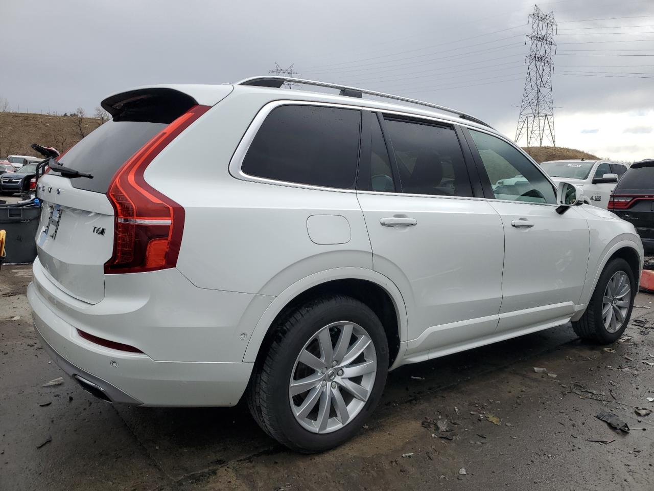 2016 Volvo XC90 - Image 3