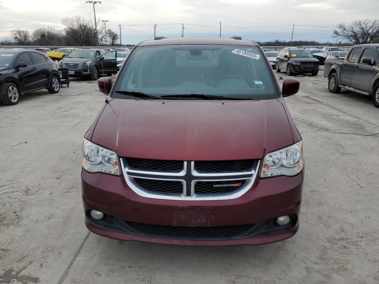 2019 Dodge Caravan - Image 5