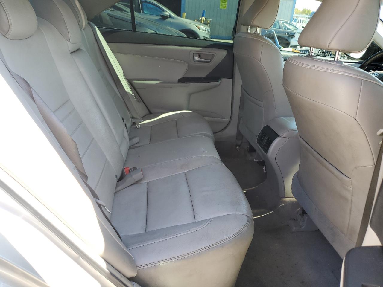 2015 Toyota Camry - Image 10