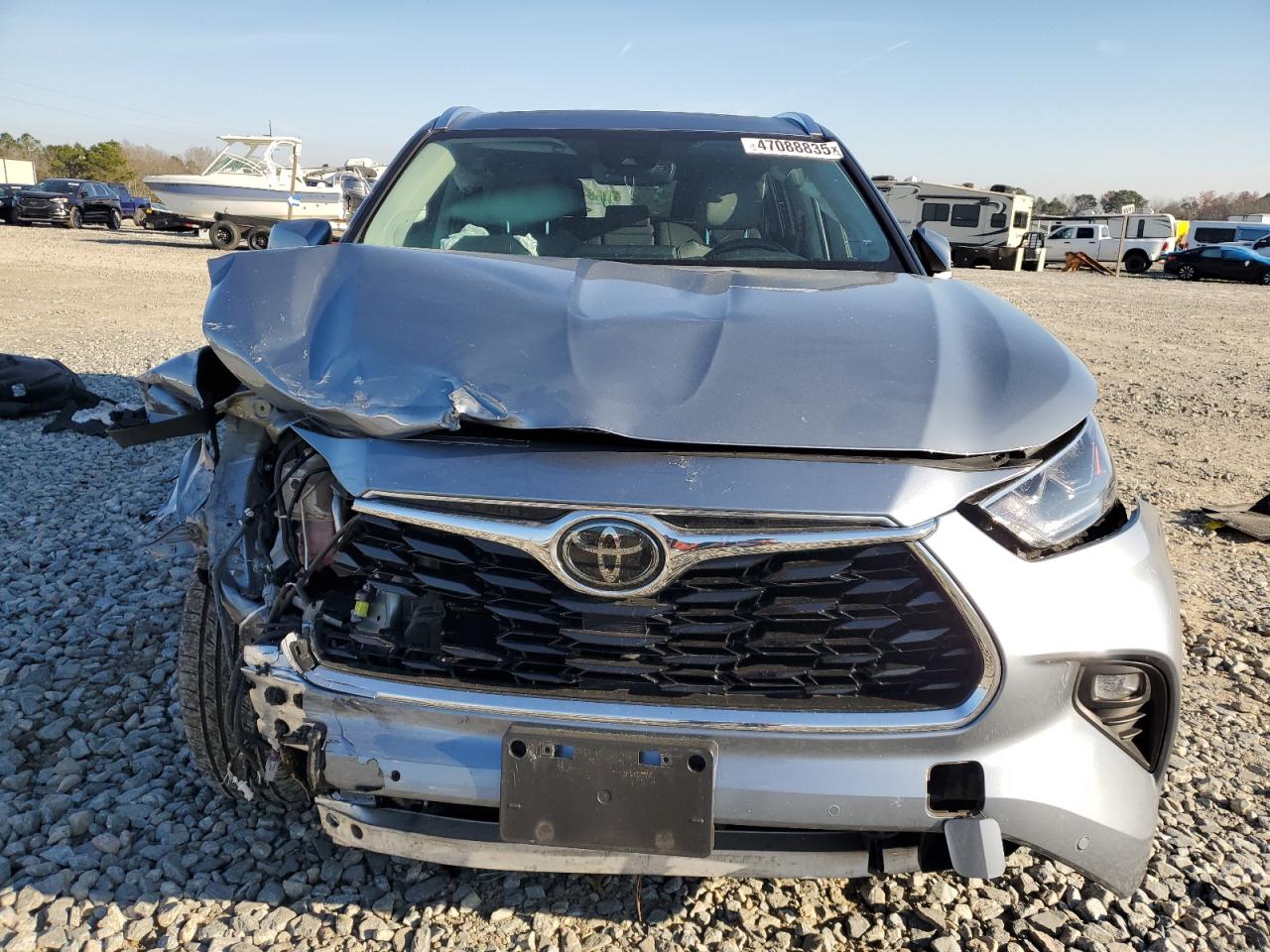 2020 Toyota Highlander - Image 5