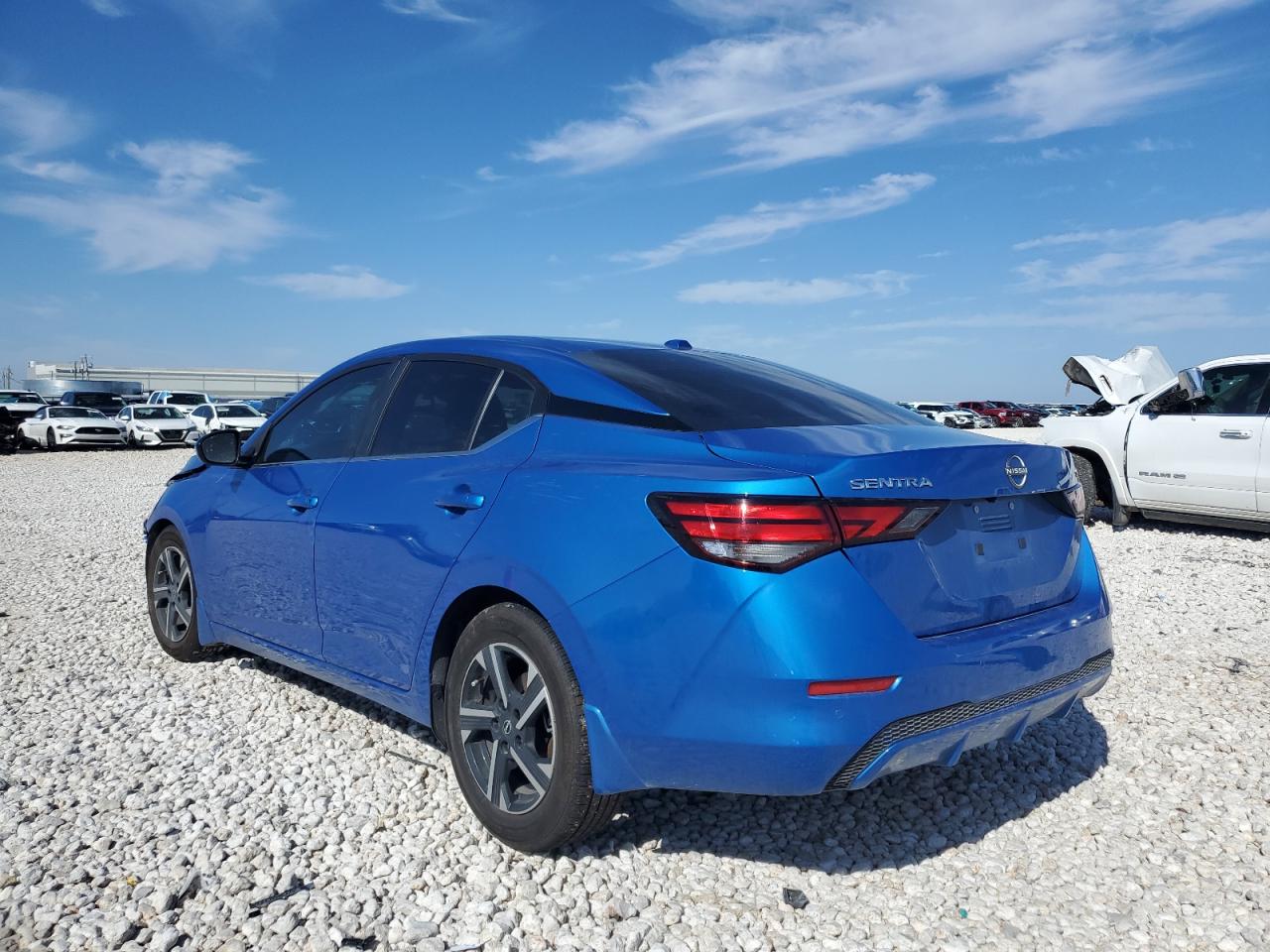 2024 Nissan Sentra - Image 2