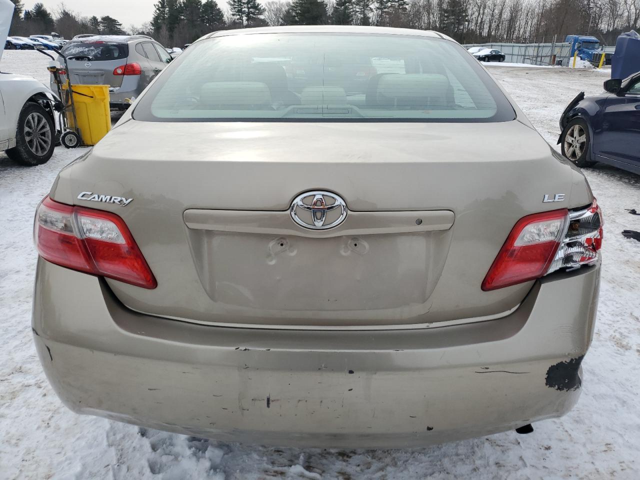 2009 Toyota Camry - Image 6