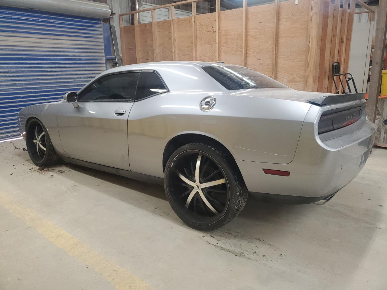 2013 Dodge Challenger - Image 2
