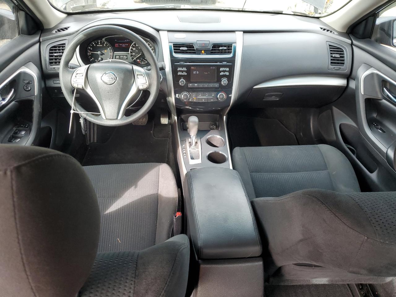 2015 Nissan Altima - Image 8