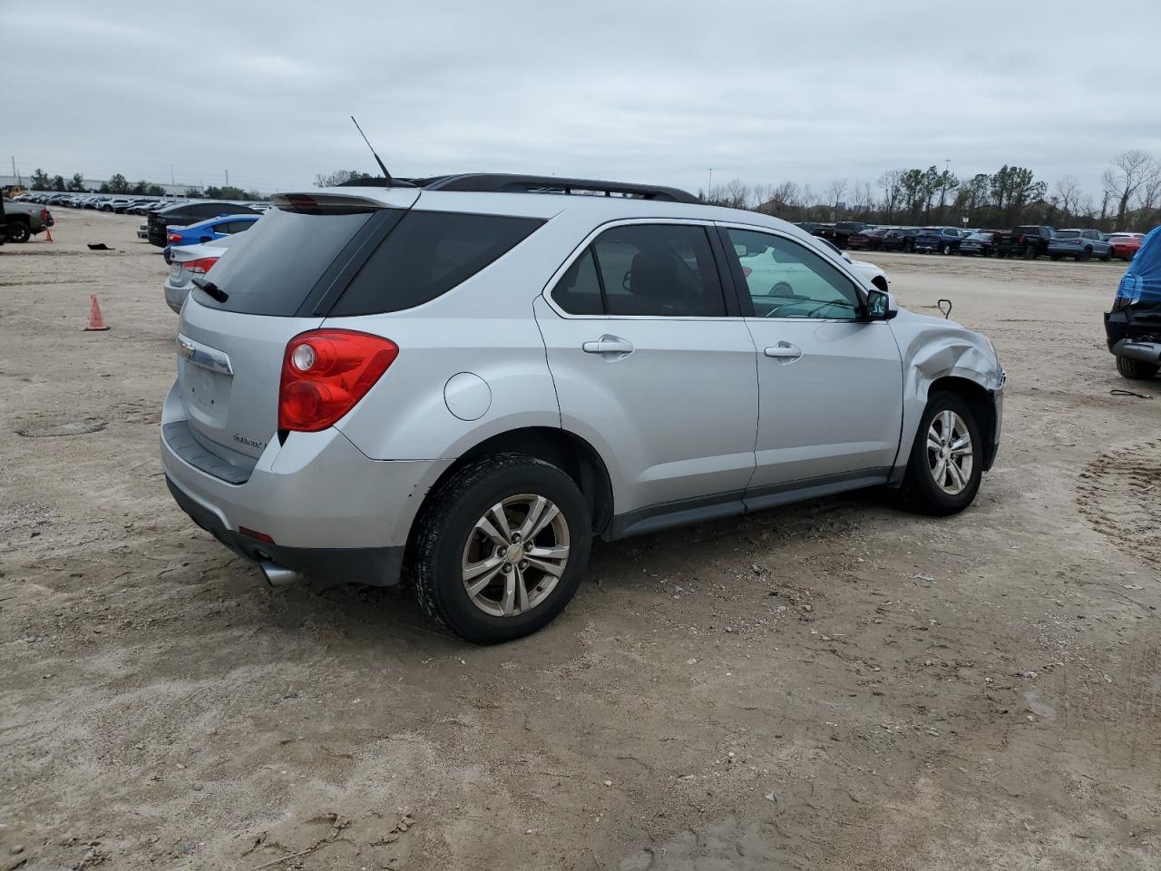 2012 Chevrolet Equinox - Image 3