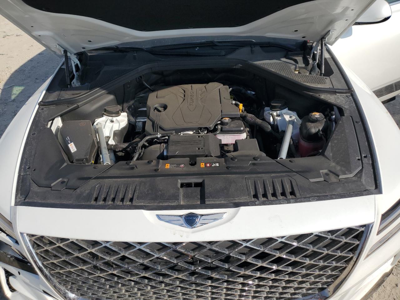2024 Genesis GV80 - Image 14