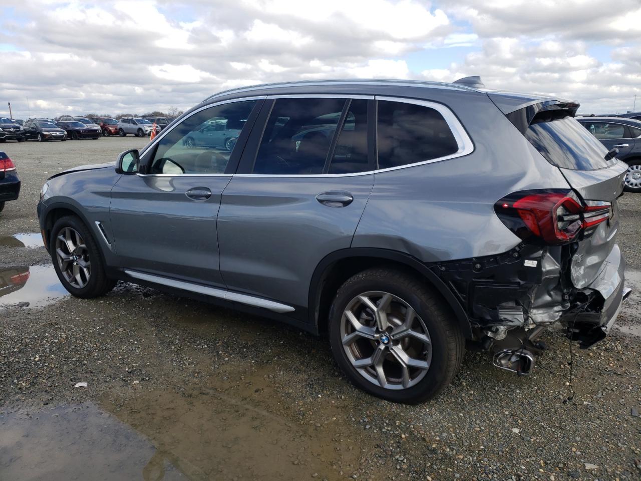 2024 BMW X3 - Image 2