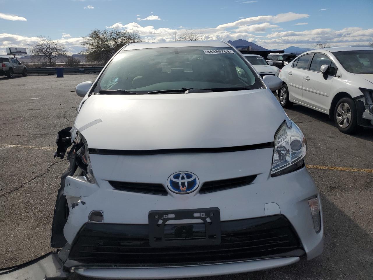 2015 Toyota Prius - Image 5