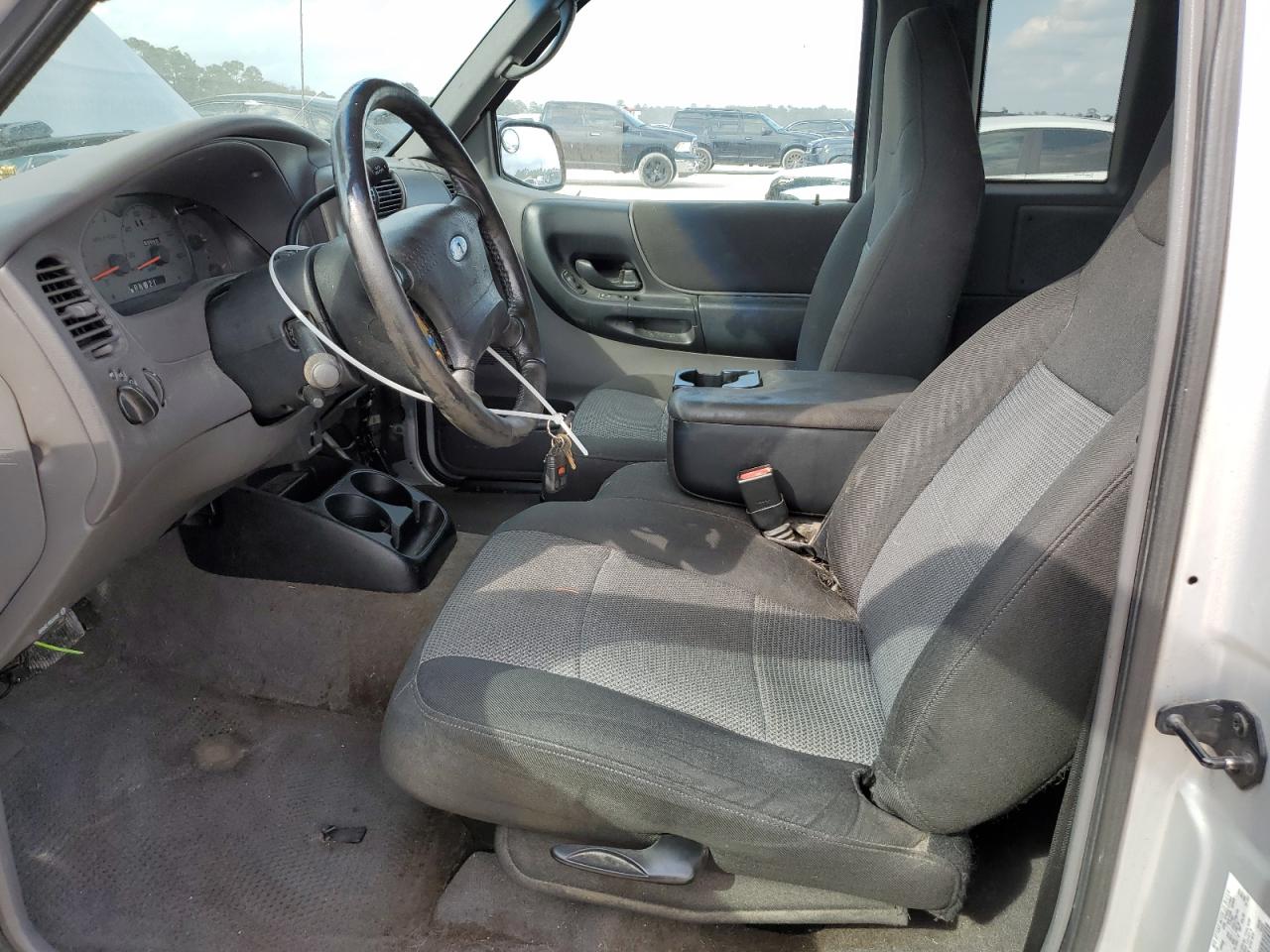 2003 Ford Ranger - Image 9