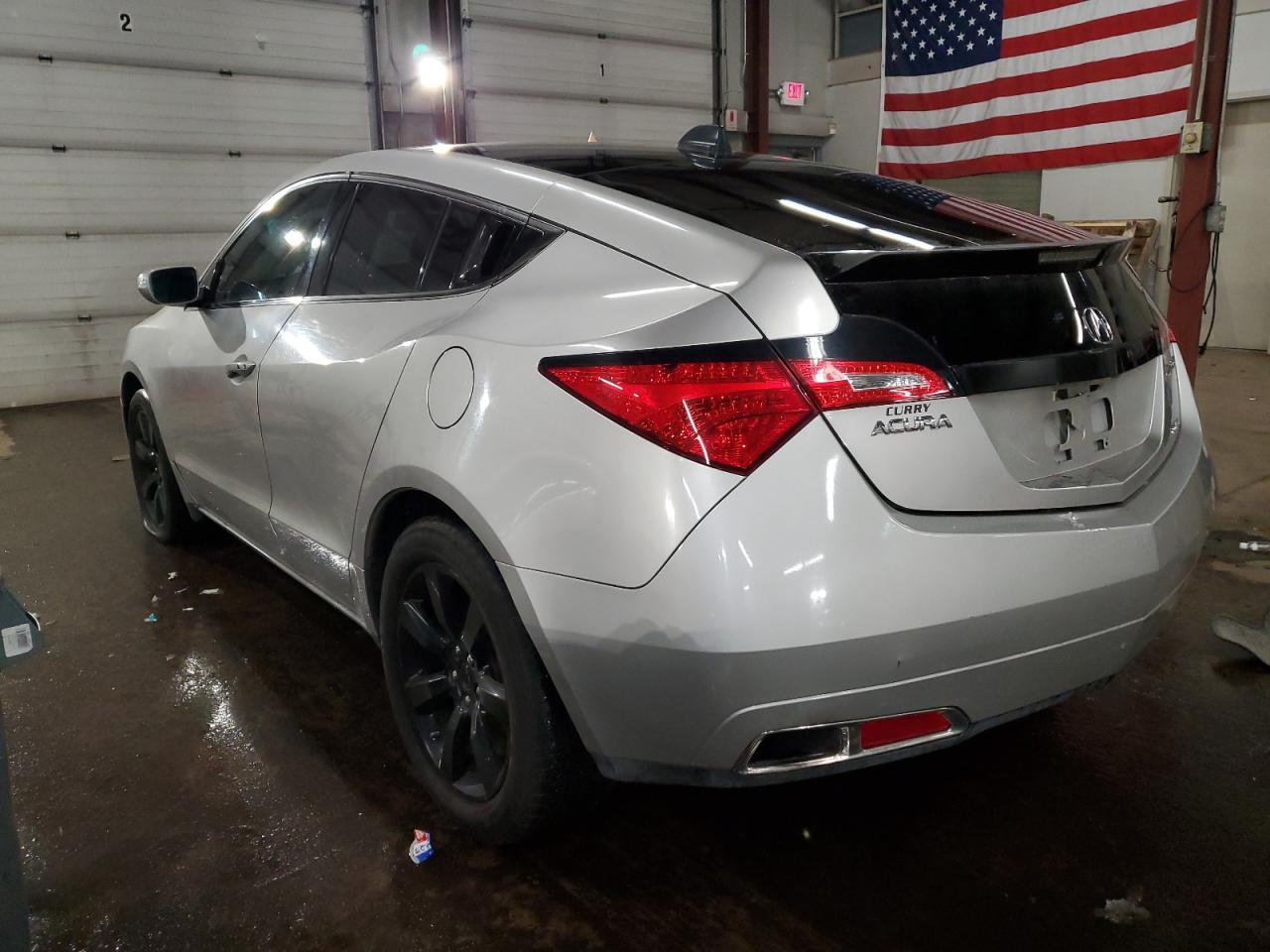 2010 Acura ZDX - Image 2