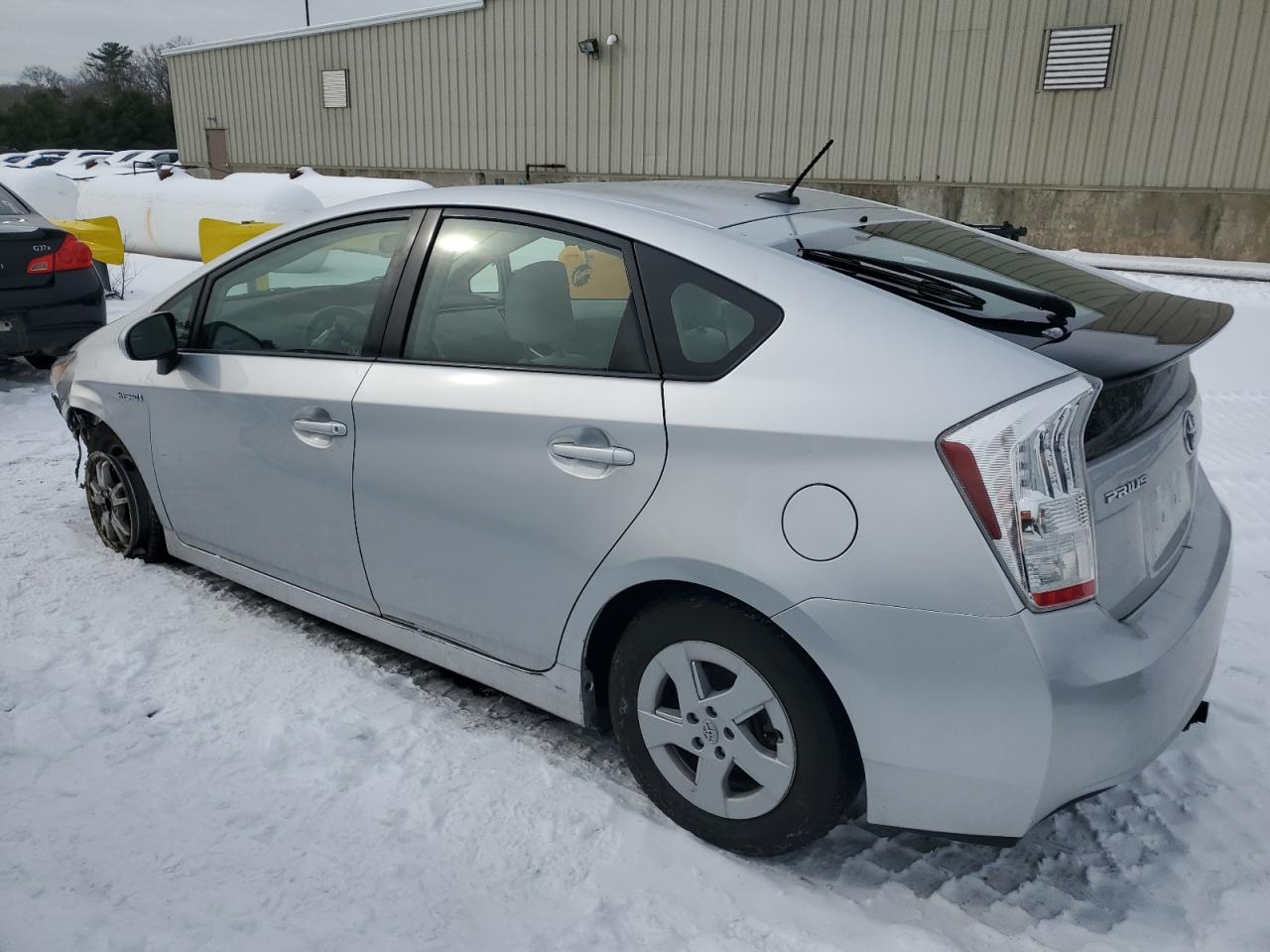 2011 Toyota Prius - Image 2