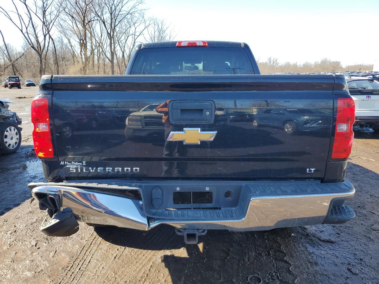 2015 Chevrolet Silverado - Image 6