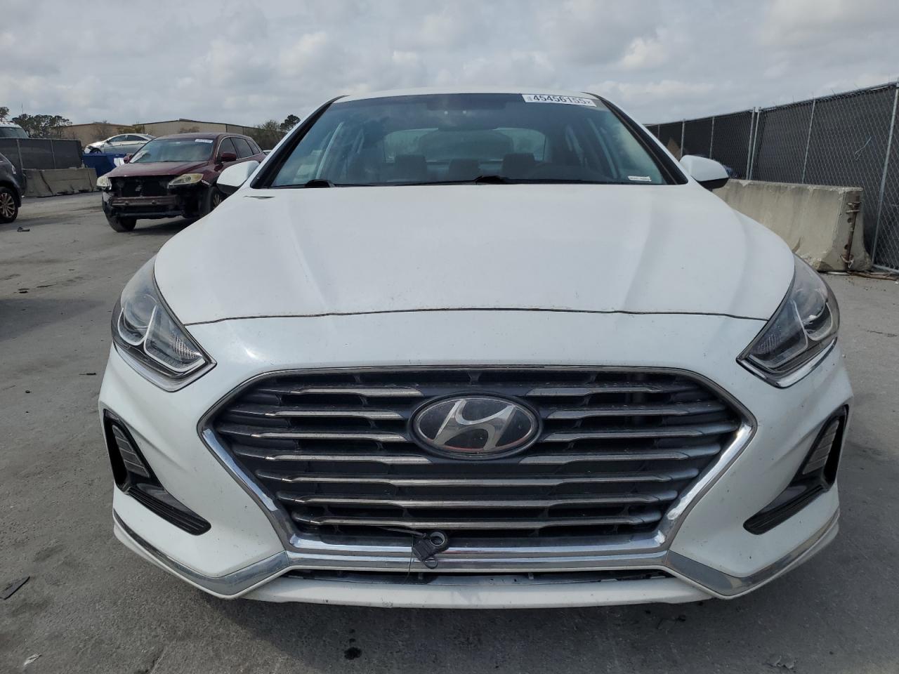 2018 Hyundai Sonata - Image 5