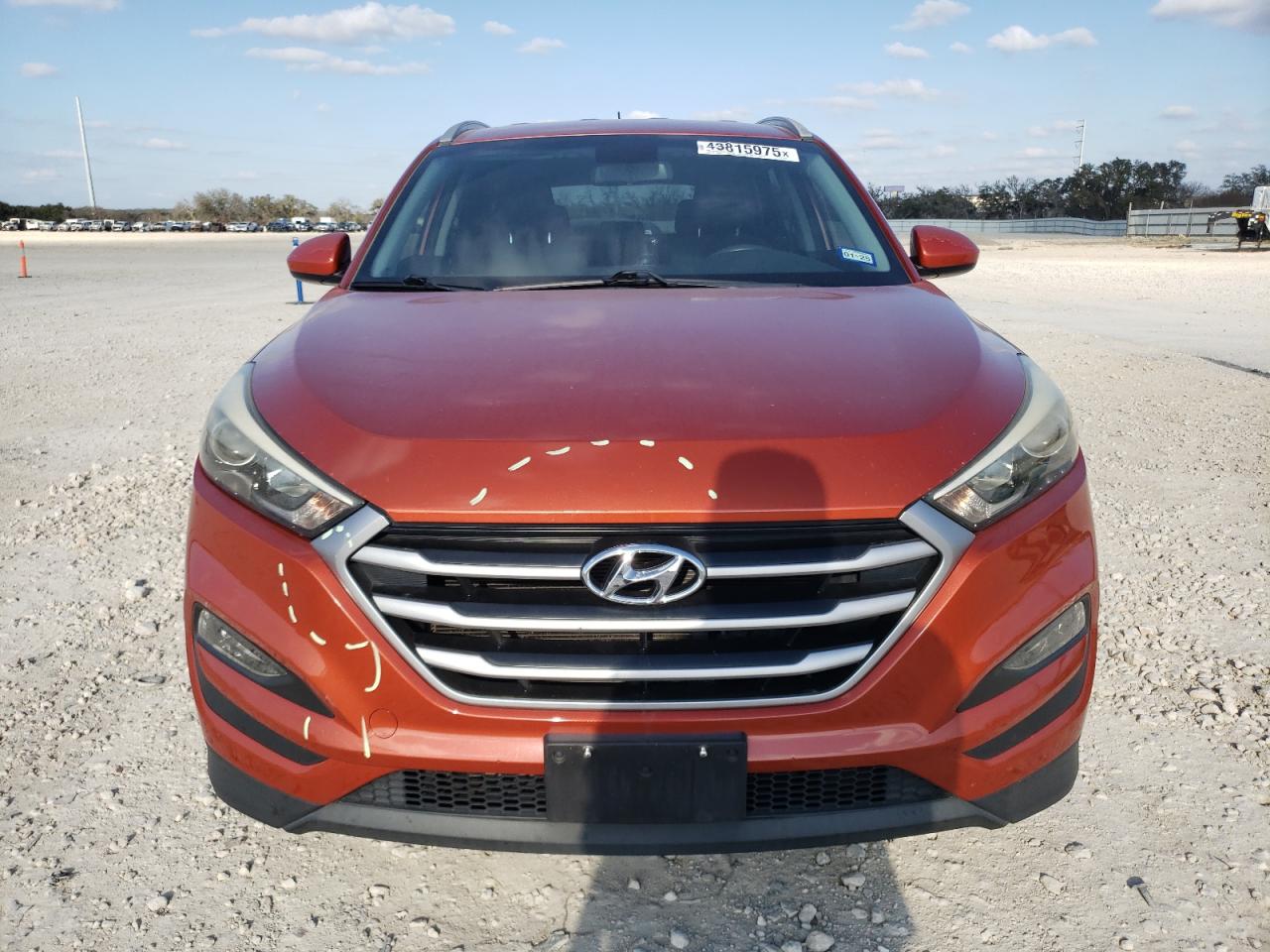 2017 Hyundai Tucson - Image 5