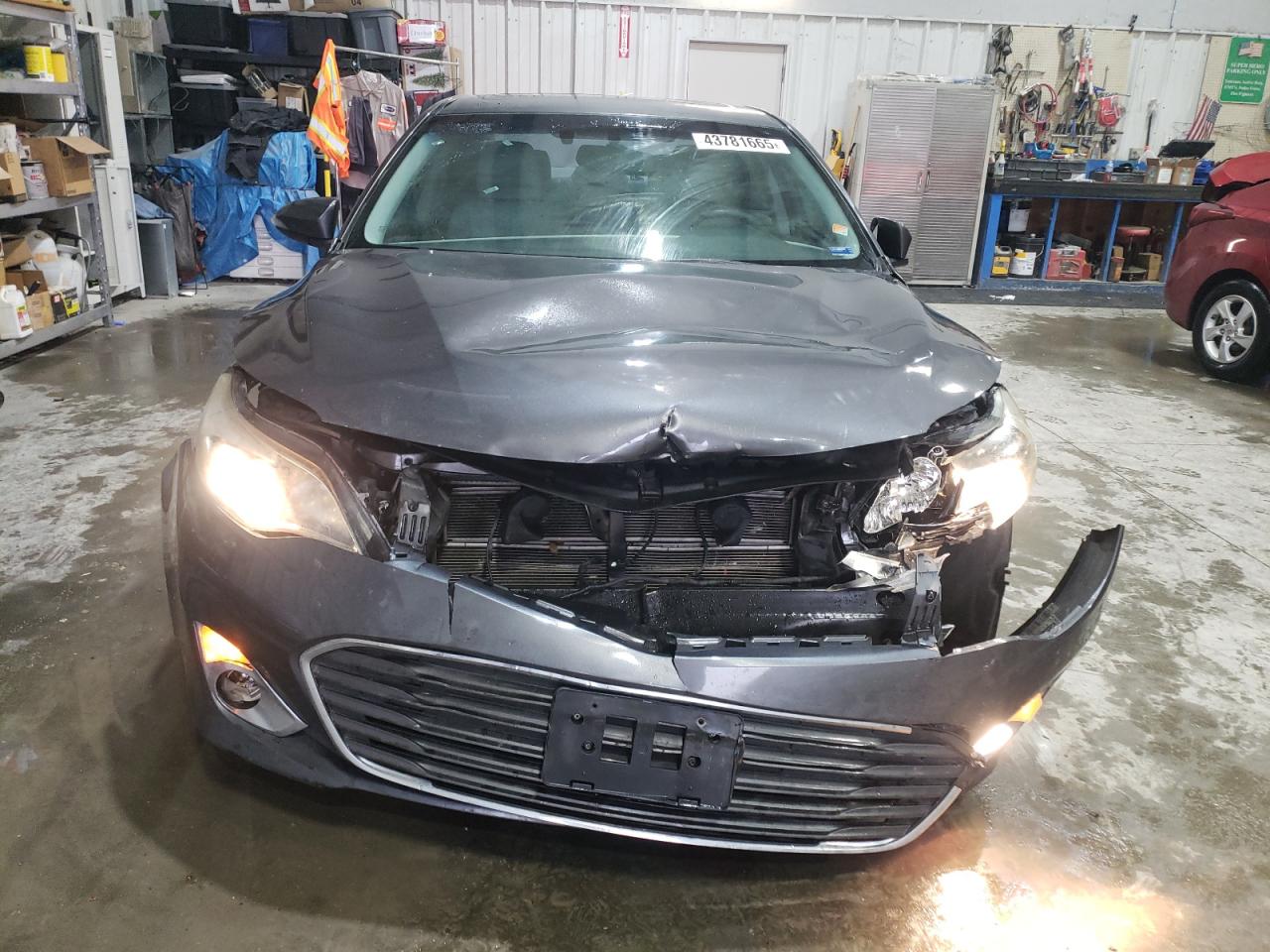 2013 Toyota Avalon - Image 5