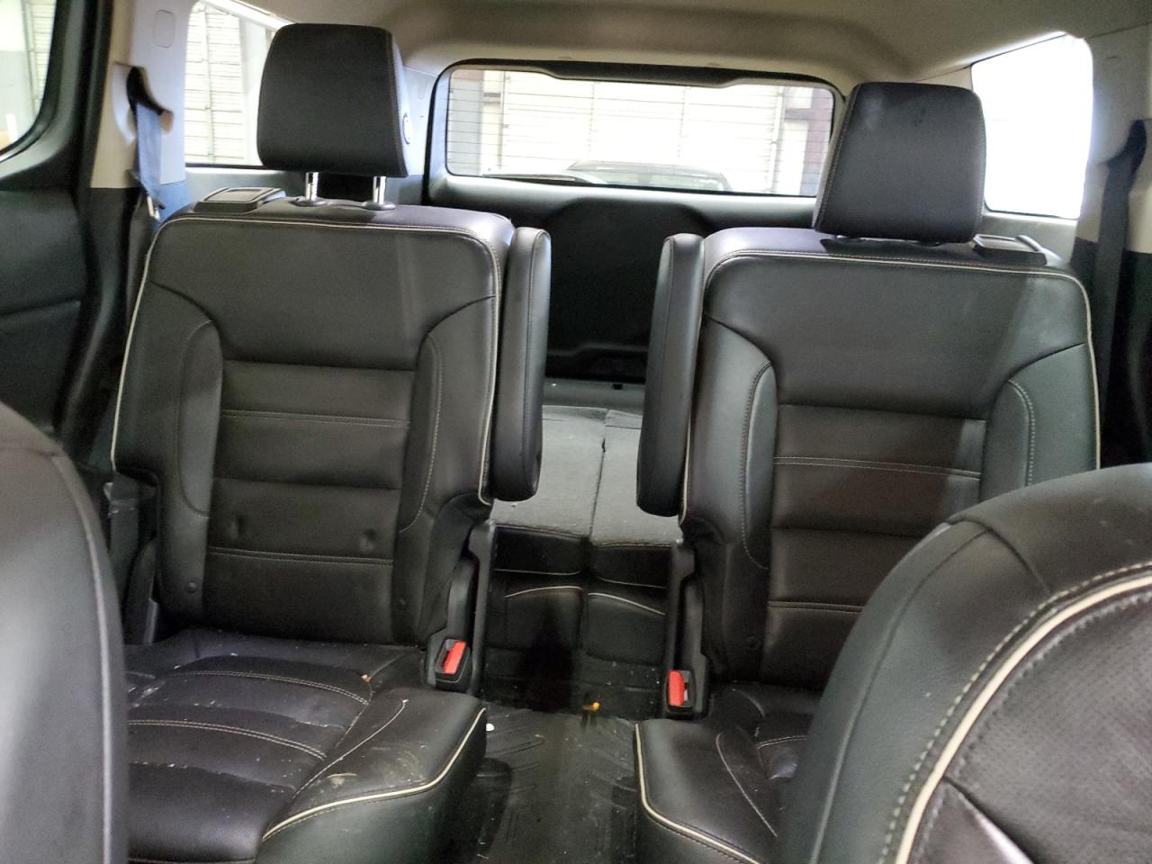 2018 GMC Acadia - Image 10