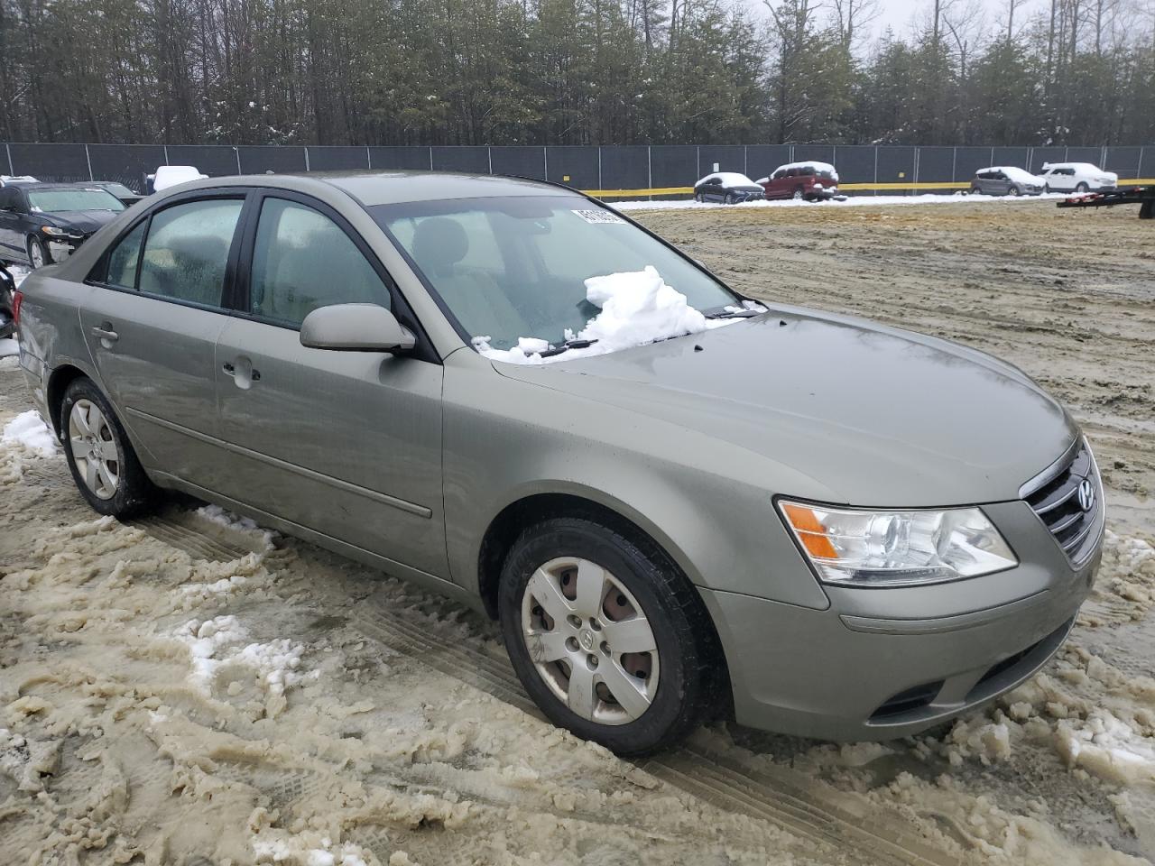 2009 Hyundai Sonata - Image 4