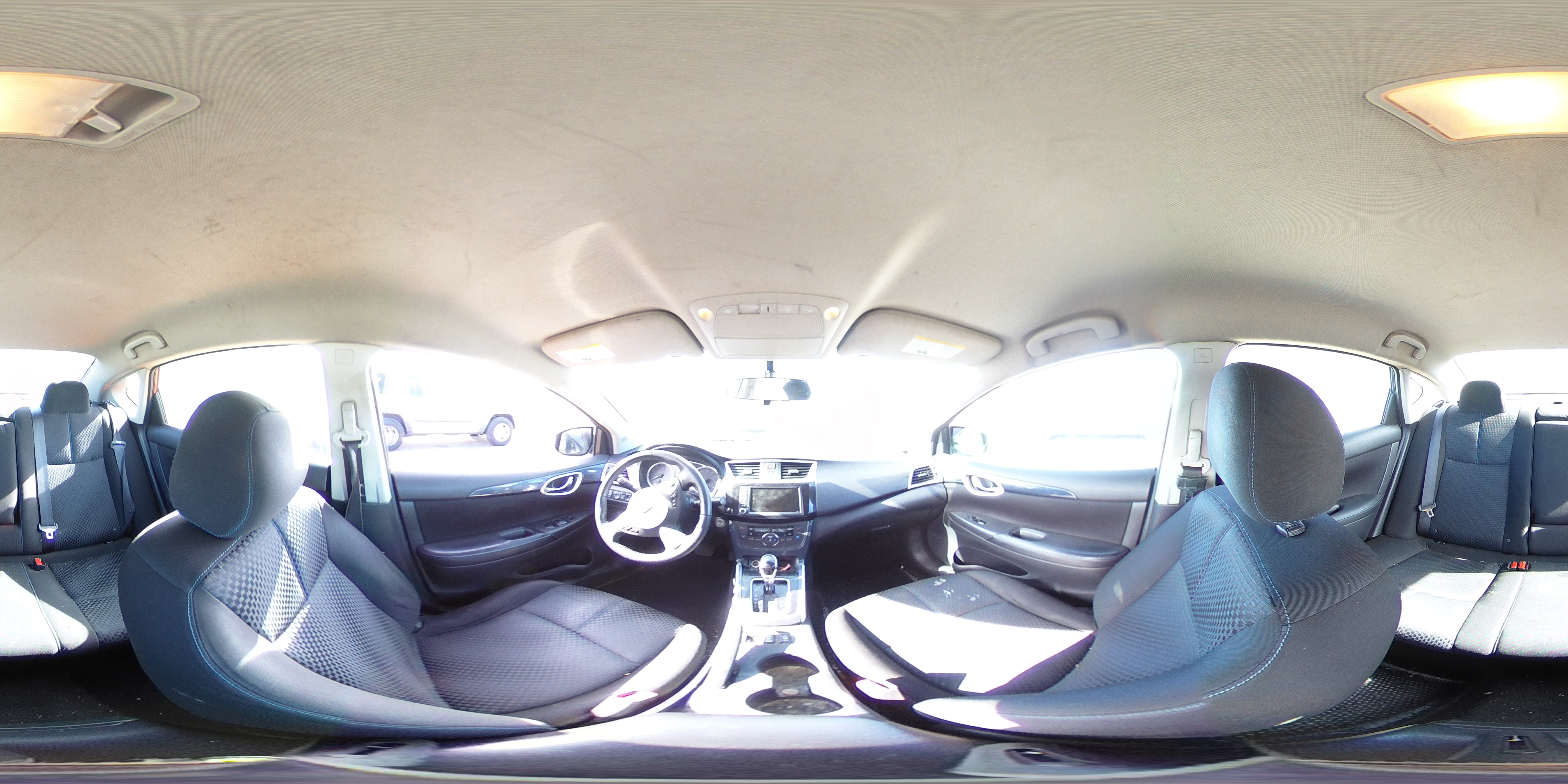 2019 Nissan Sentra - Image 12