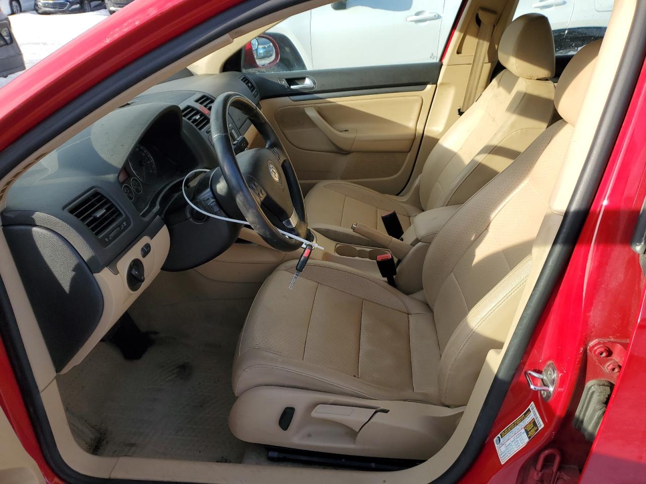 2008 Volkswagen Jetta - Image 7