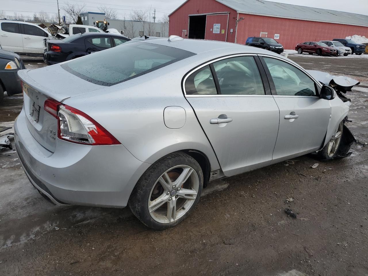 2016 Volvo S60 - Image 3