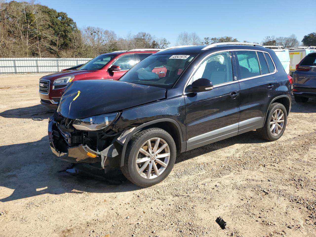 2017 Volkswagen Tiguan Wolfsburg за продажба в Theodore, AL - Front End