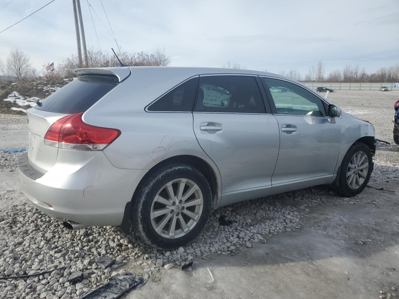 2010 Toyota Venza - Image 3