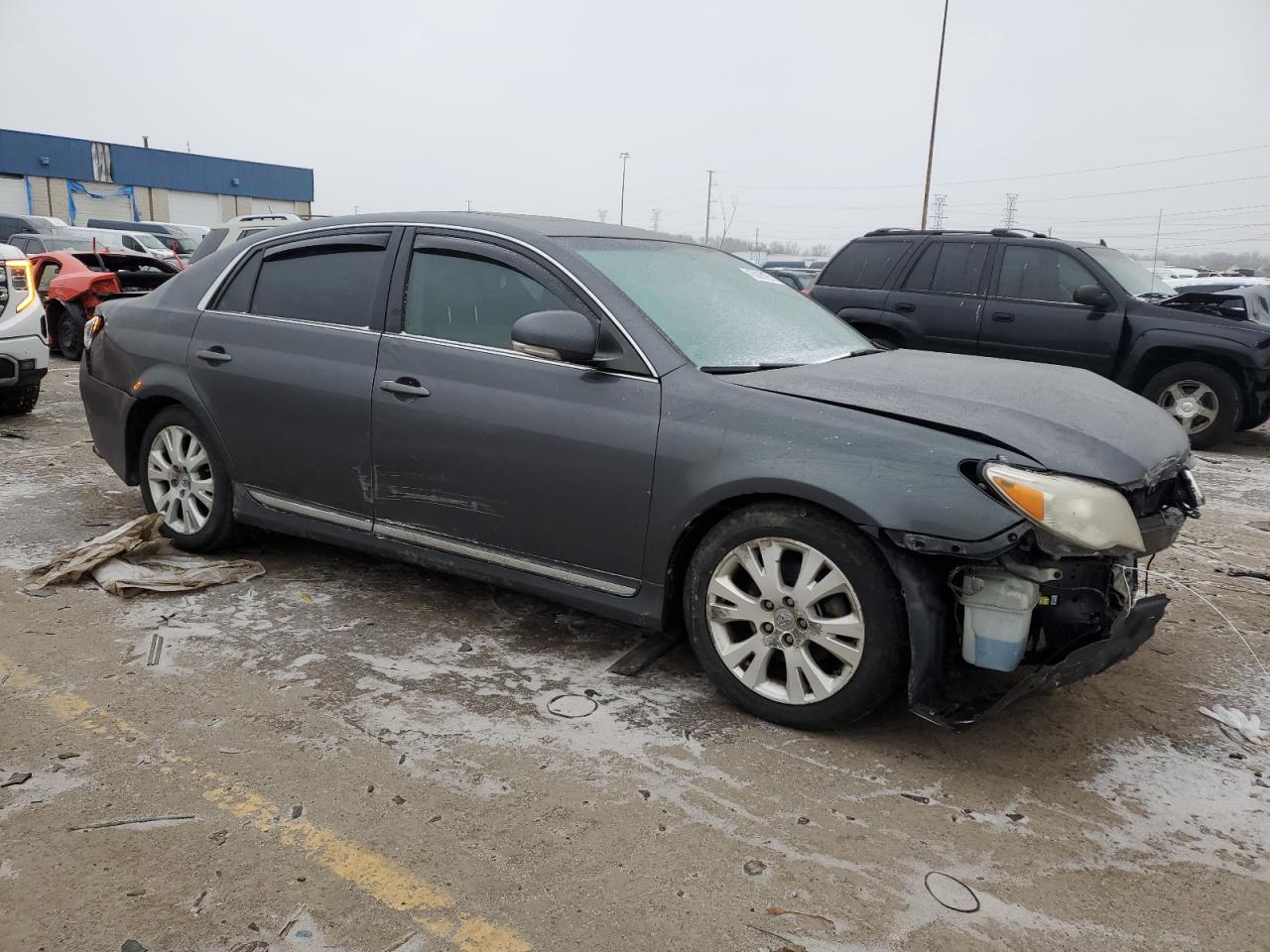 2012 Toyota Avalon - Image 4