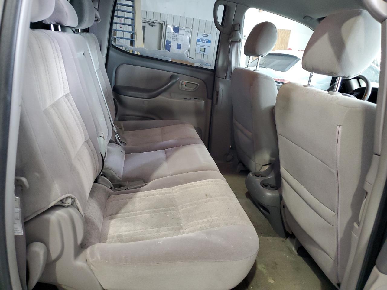 2005 Toyota Tundra - Image 10