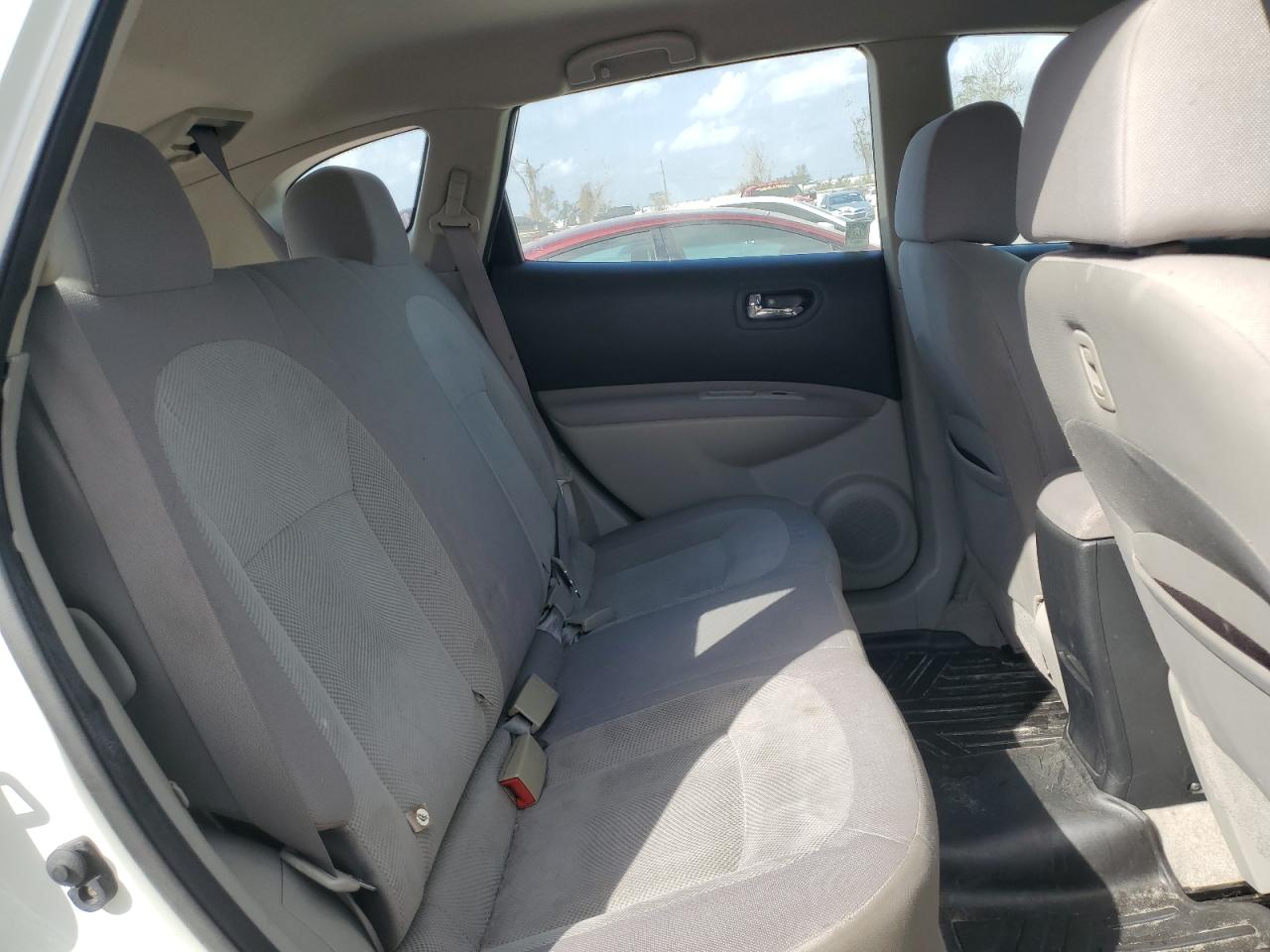 2013 Nissan Rogue - Image 11