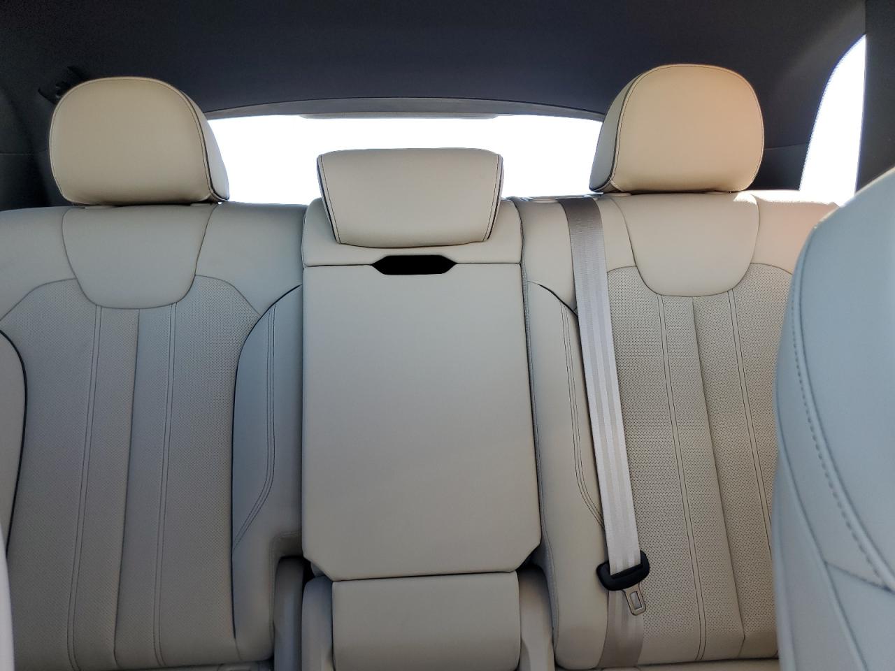 2024 Audi Q5 - Image 10