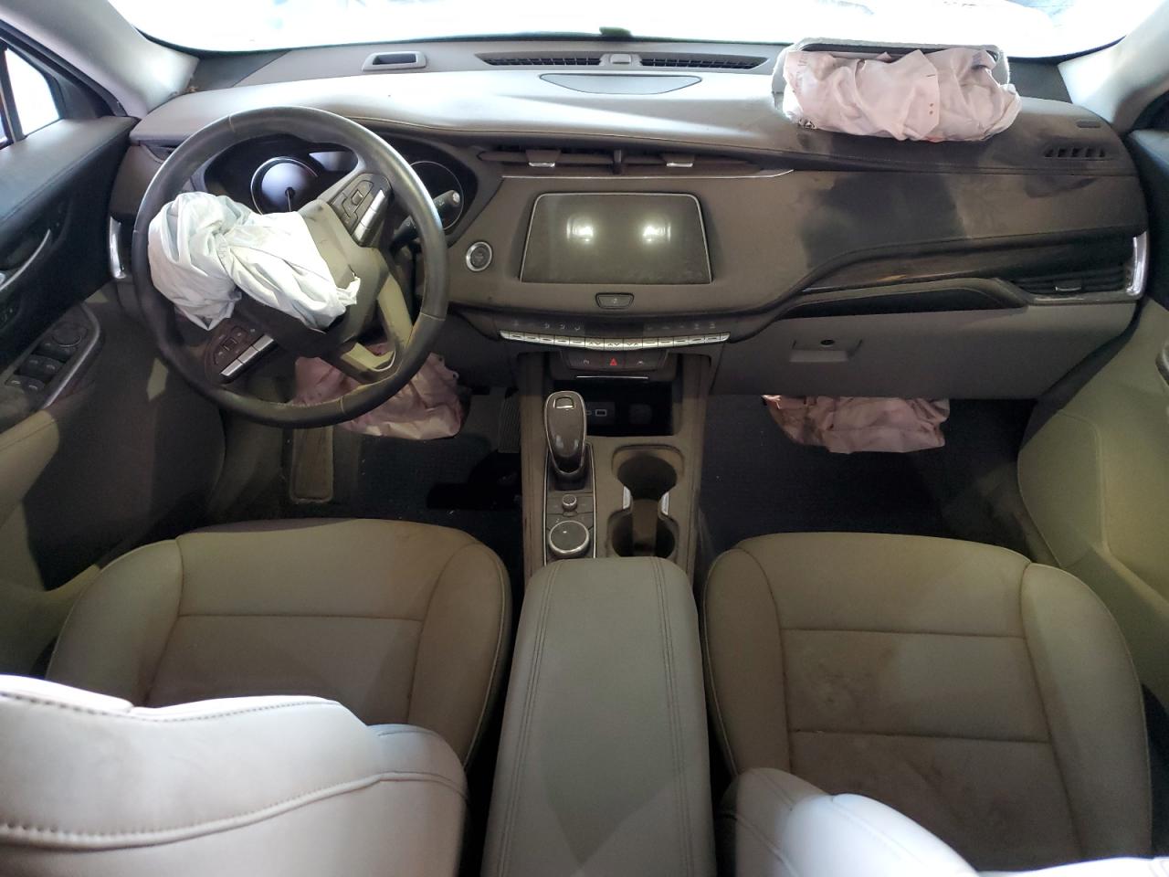 1gyfzdr44pf136680 1GYFZDR44PF136680 2023 Cadillac Xt4 Premium Luxury