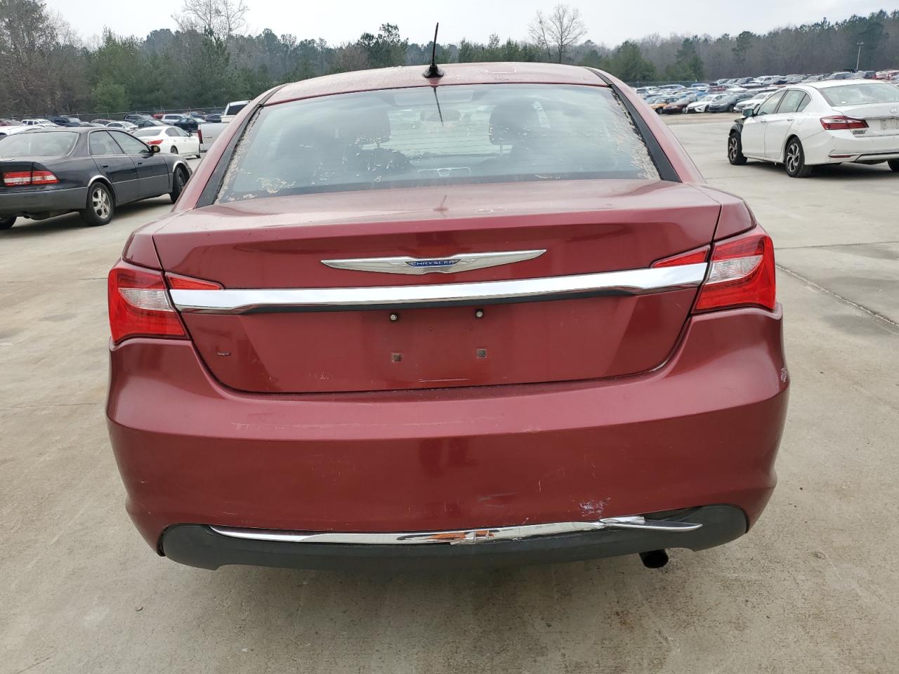 2013 Chrysler 200 - Image 6