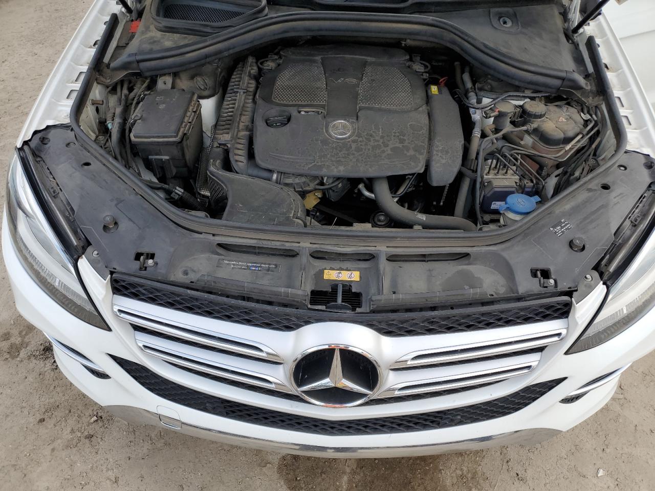 2016 Mercedes-Benz GLE - Image 12