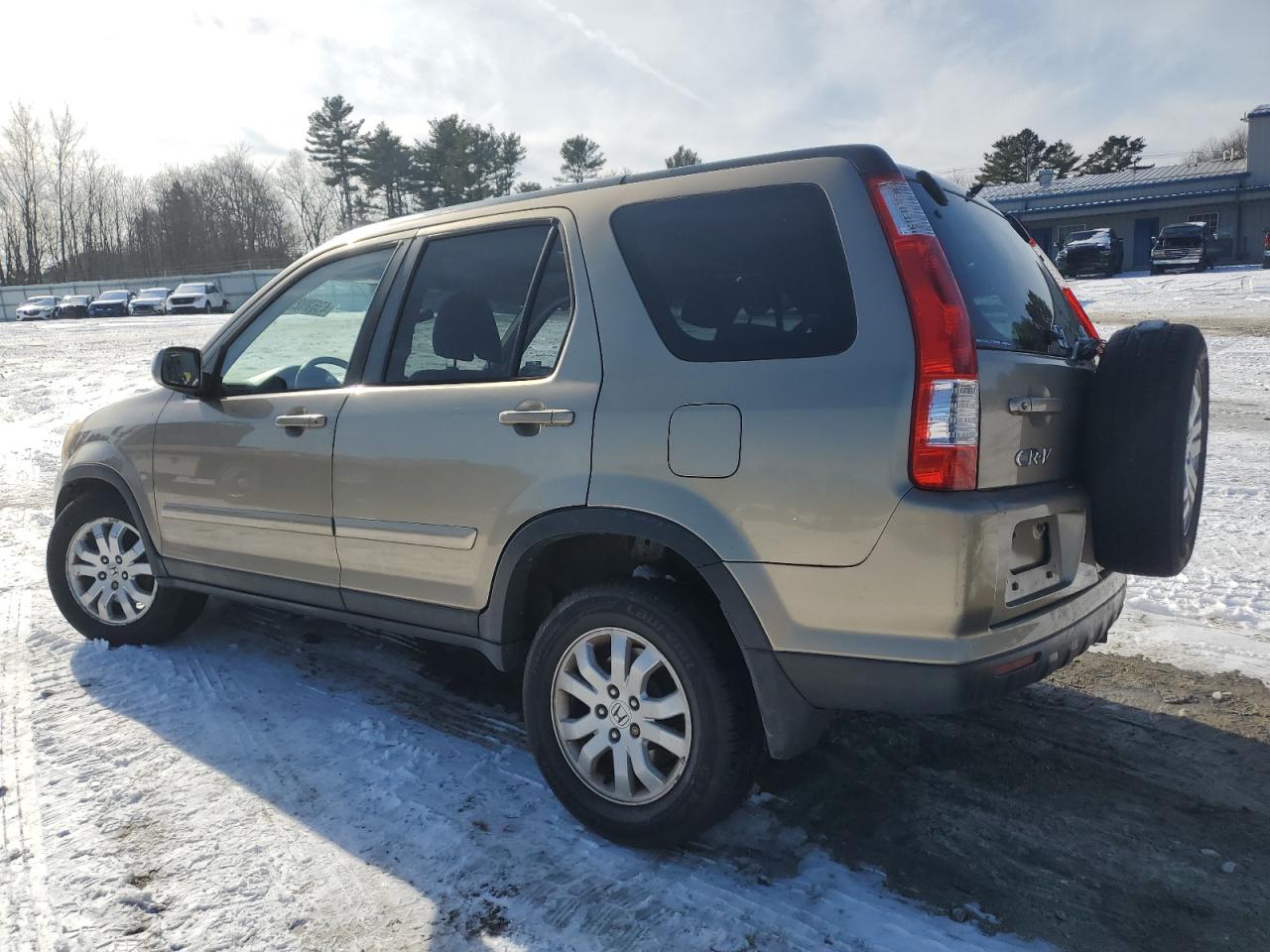 2005 Honda CR-V - Image 2