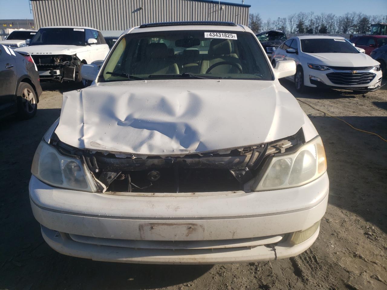 2003 Toyota Avalon - Image 5