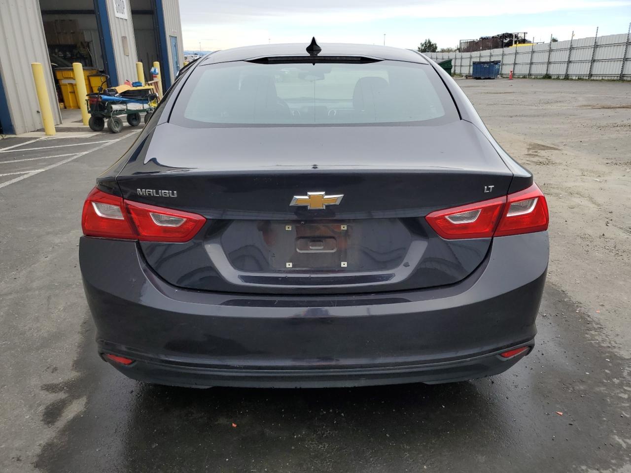 2023 Chevrolet Malibu - Image 6
