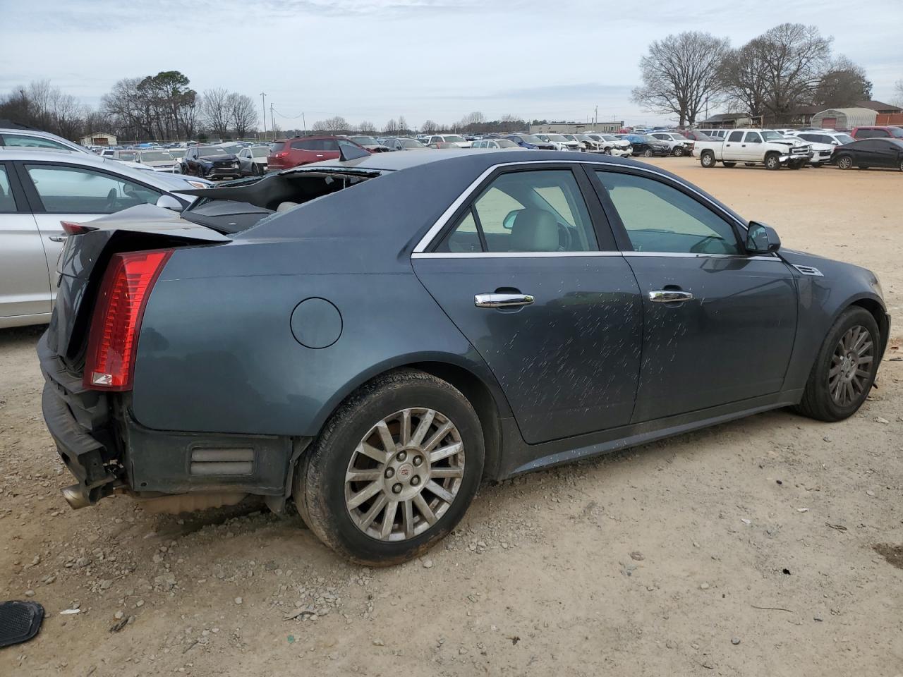 2010 Cadillac CTS - Image 3