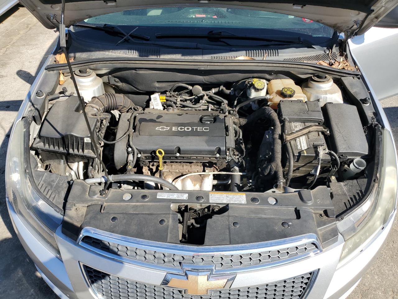 2014 Chevrolet Cruze - Image 11