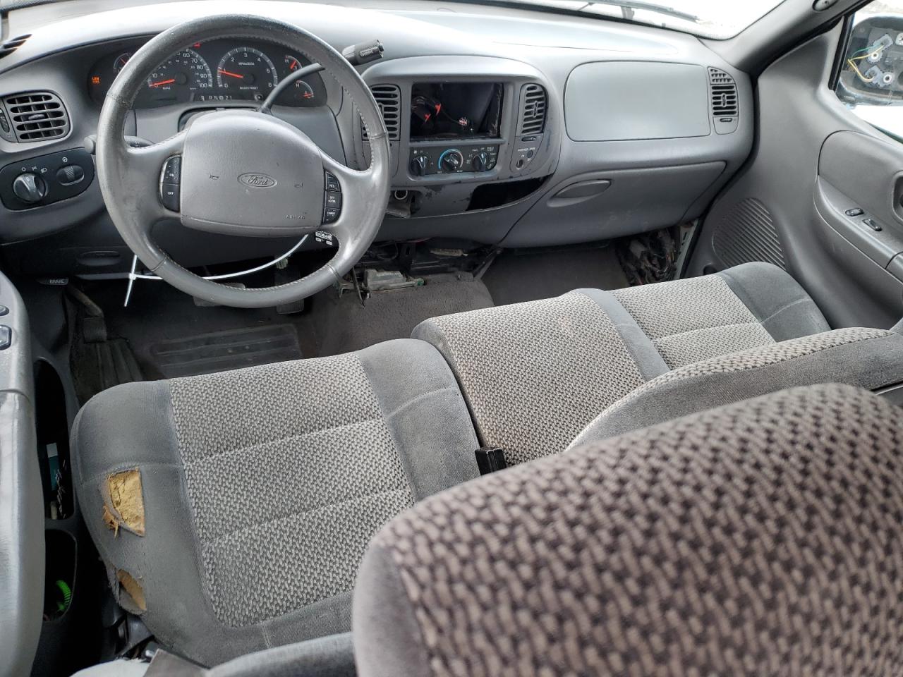 2001 Ford F-150 - Image 8